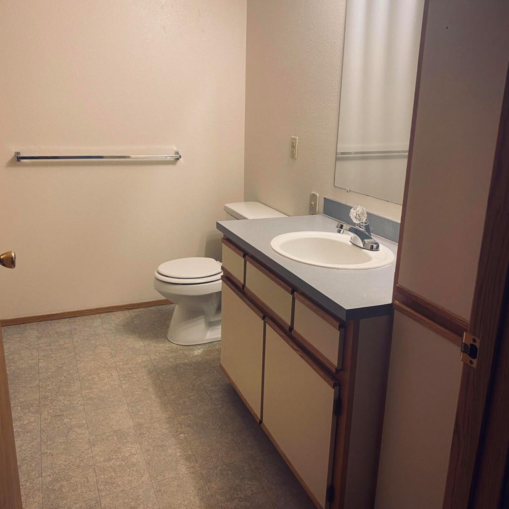 Madrona Place Apartments Bright Apartments